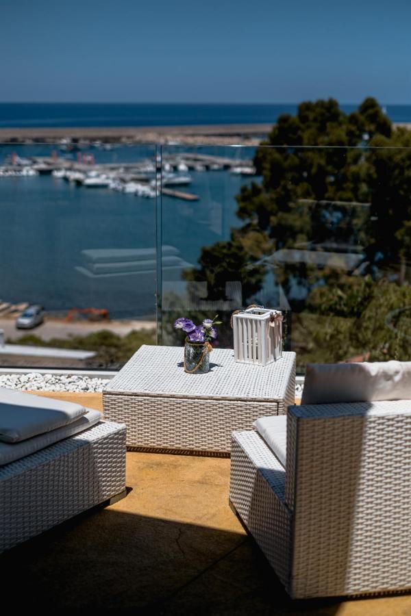 A Tonnara Hotel Cefalu Exterior photo