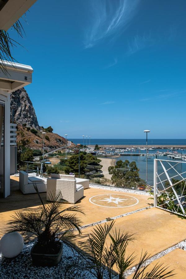 A Tonnara Hotel Cefalu Exterior photo