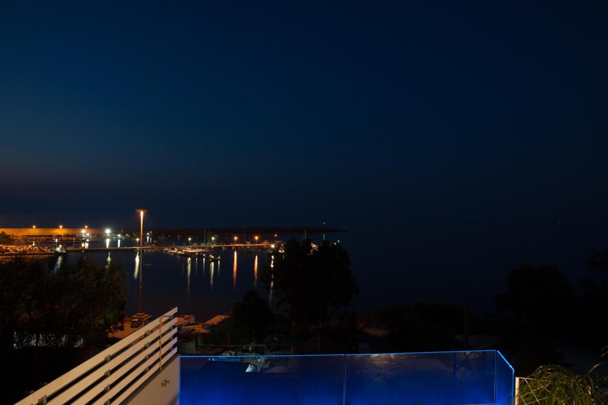 A Tonnara Hotel Cefalu Exterior photo