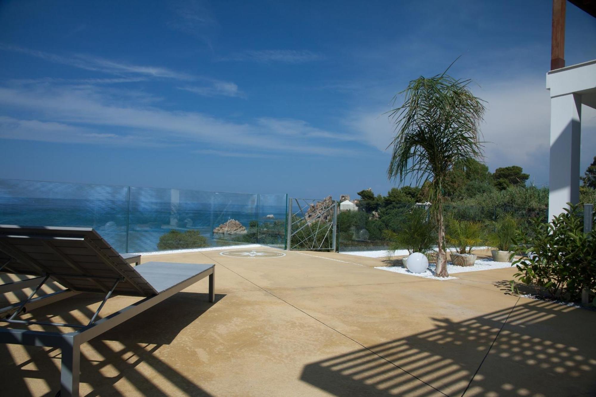 A Tonnara Hotel Cefalu Exterior photo